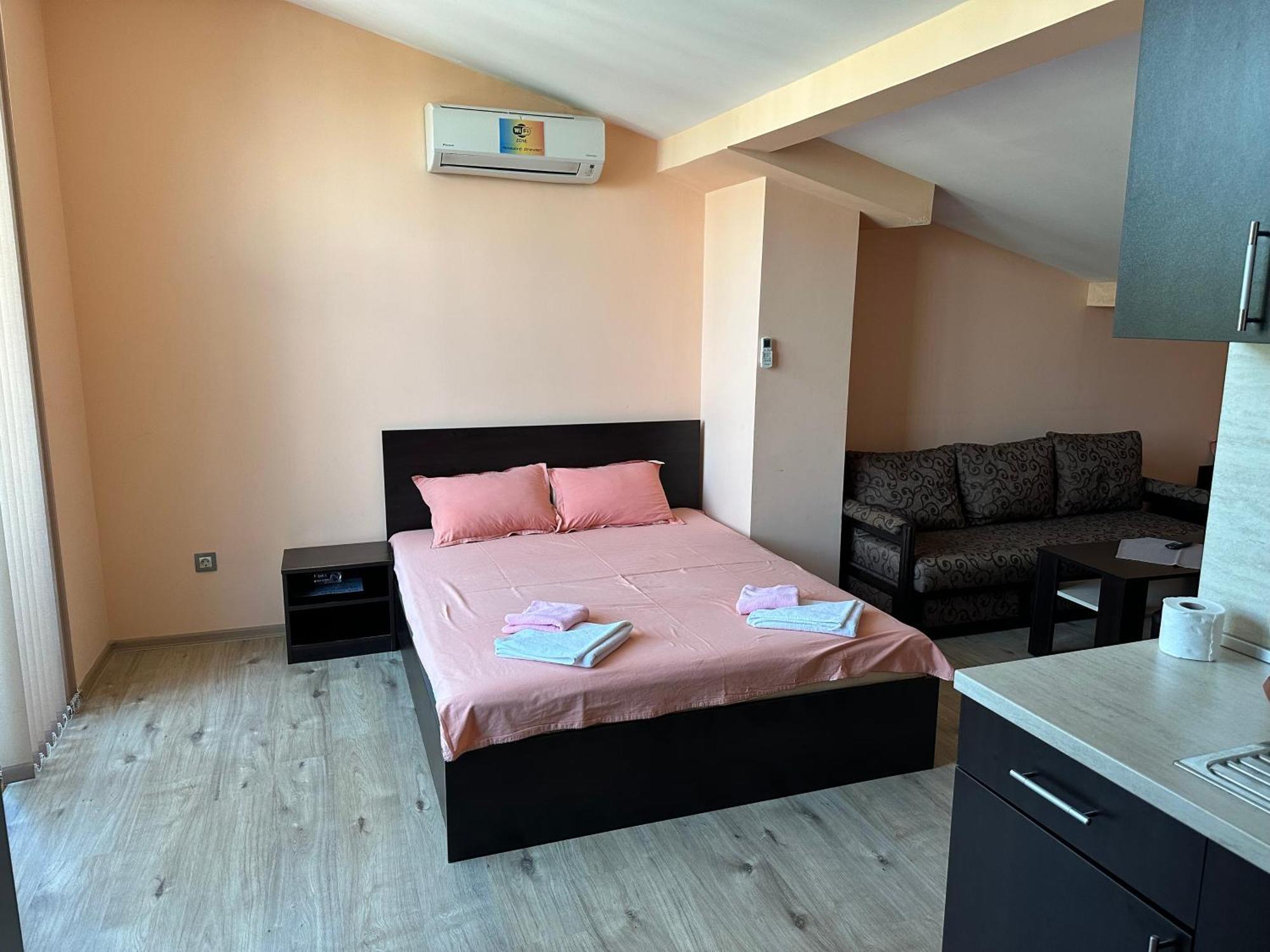 Guest House Dinevi Saparewa Banja Exterior foto