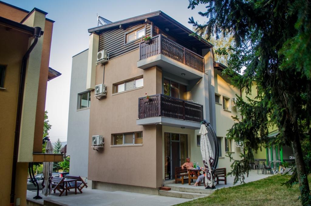 Guest House Dinevi Saparewa Banja Exterior foto