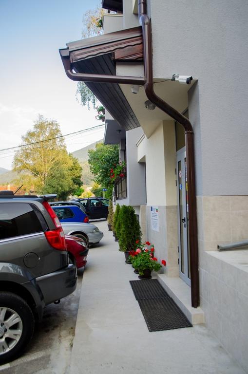 Guest House Dinevi Saparewa Banja Exterior foto